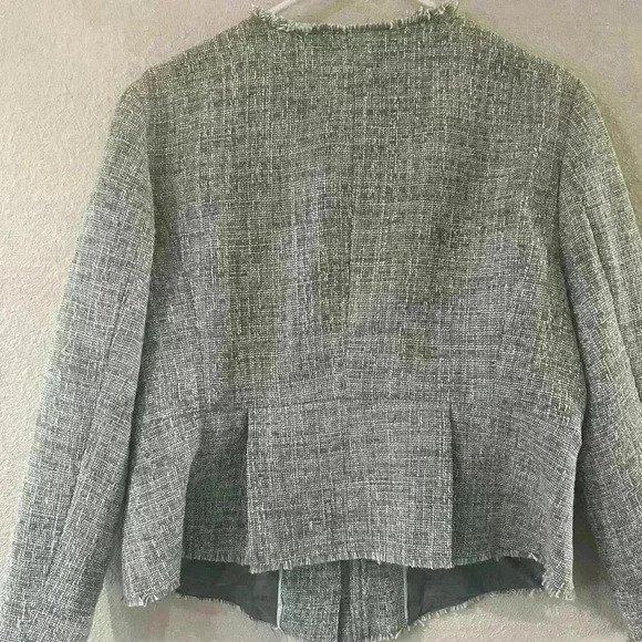 Liz Claiborne women’s tweed zip up fringe jacket size L - Picture 8 of 12